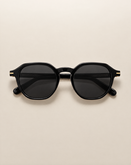 Lucca Black