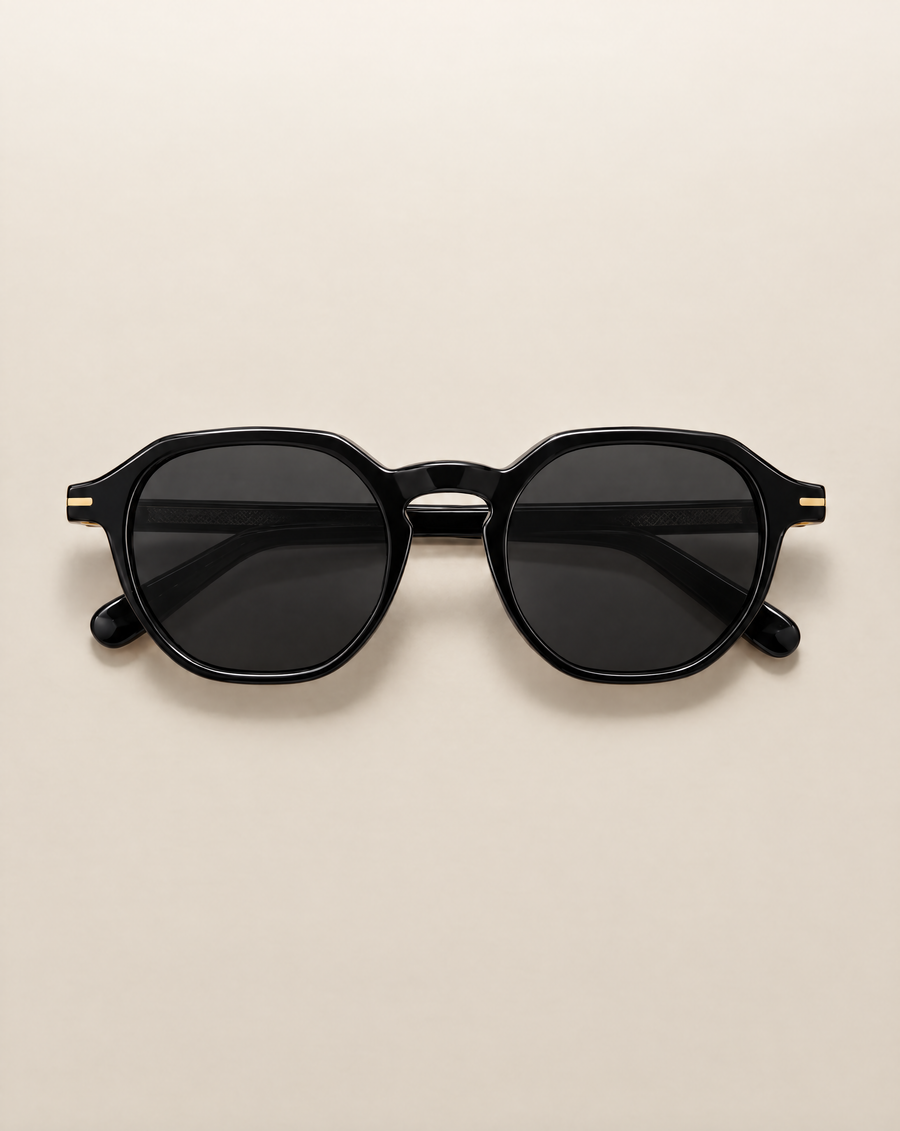 Lucca Black
